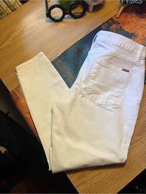 White Ankle-Length Women's Pants - Classic Slim Fit